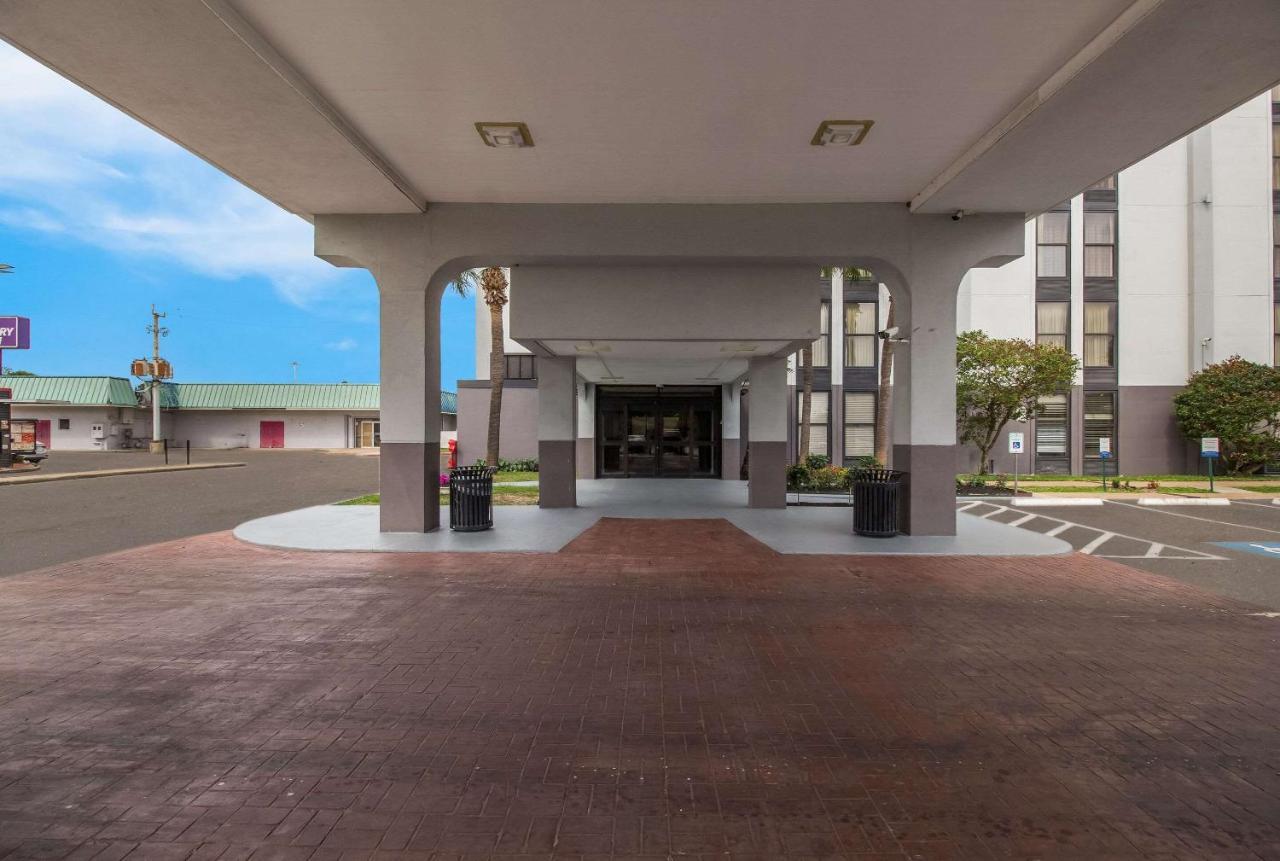 Quality Inn Houston Exteriör bild